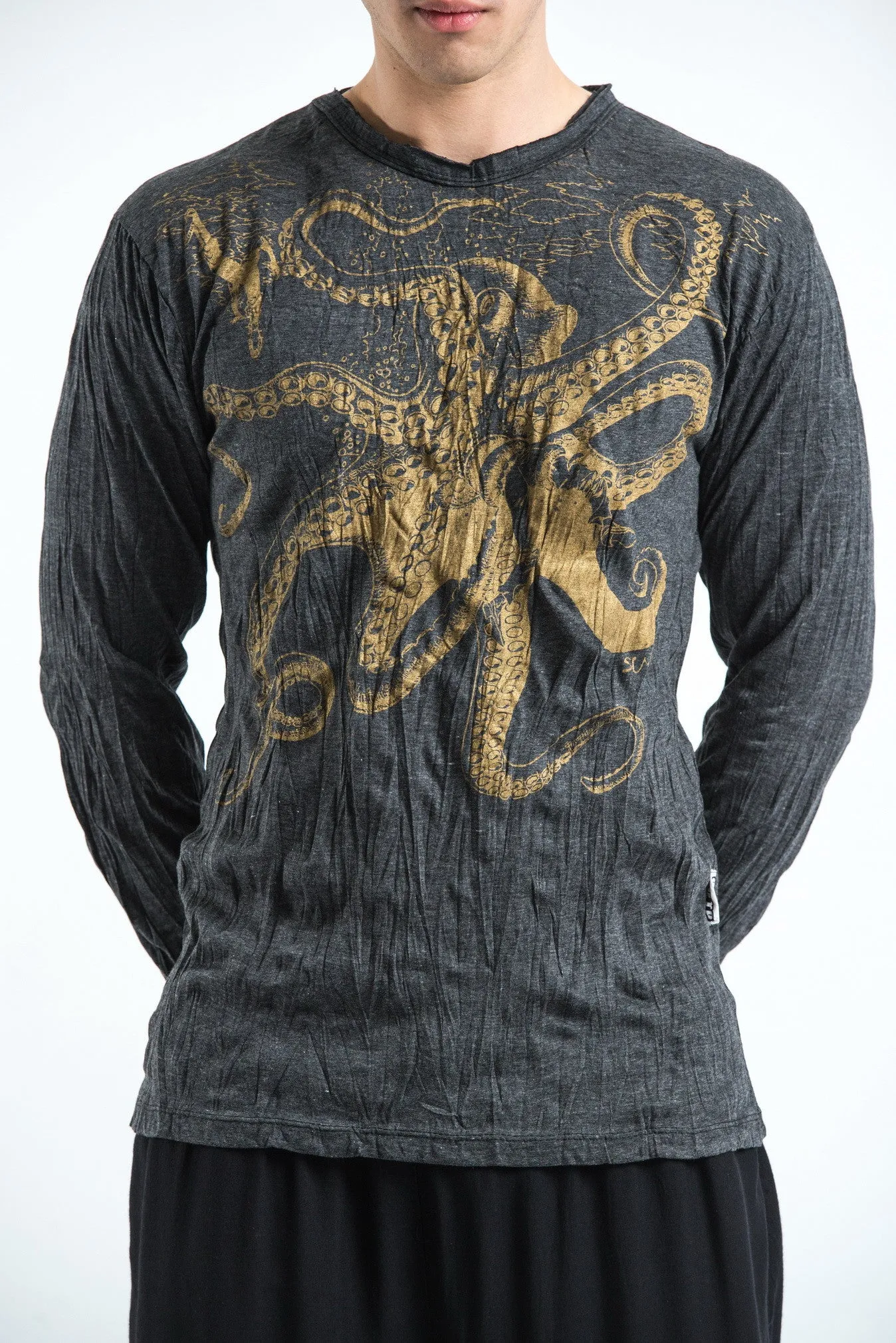 Unisex Octopus Long Sleeve T-Shirt in Gold on Black